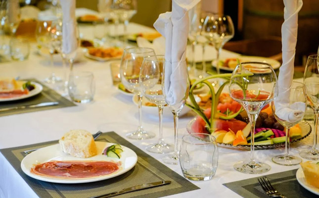 進(jìn)口紅酒一手貨源 進(jìn)口紅酒一手貨源