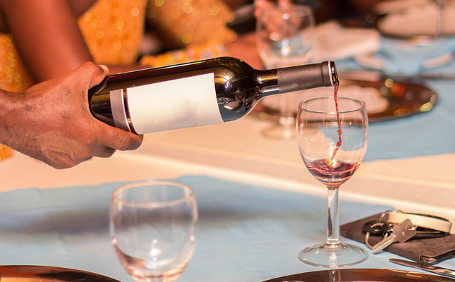 原瓶進(jìn)口簡易標(biāo)簽葡萄酒進(jìn)出綜合保稅區(qū)操作規(guī)范 原瓶進(jìn)口簡易標(biāo)簽葡萄酒進(jìn)出綜合保稅區(qū)操作規(guī)范