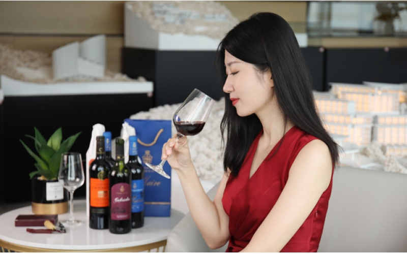 廣西柳州城中區(qū)東環(huán)大道百城酒商聯(lián)誼