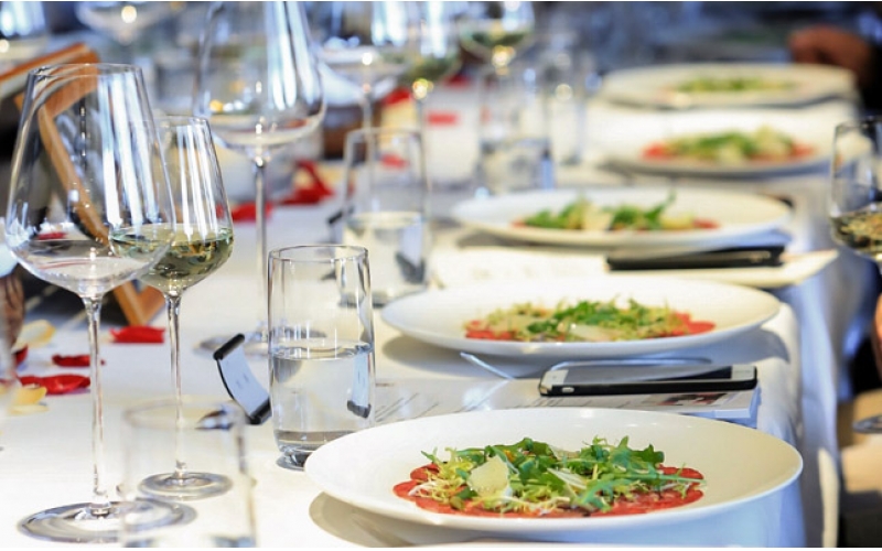 第八屆西班牙美食美酒開放日品鑒紅酒