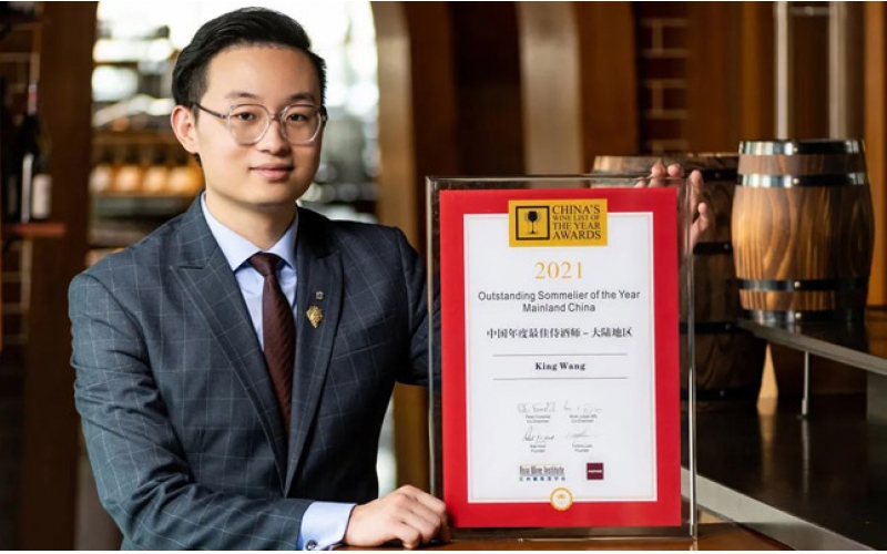 中國年度最佳侍酒師葡萄酒講師王逢源