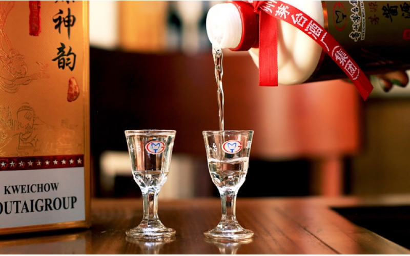 丁雄軍調研安徽江蘇茅臺醬香酒市場