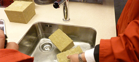 憎水巖棉板為什么不怕水